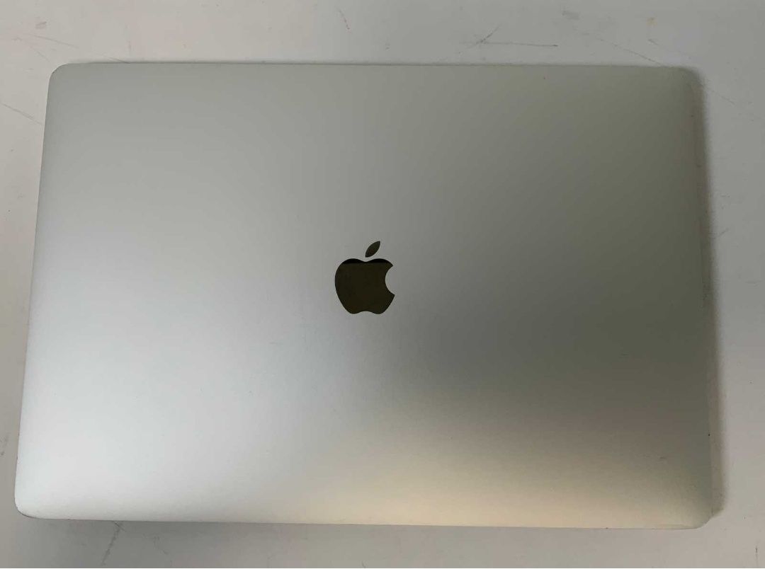 MacBook Pro 15" I7 16Gb 500 SSD Touchbar // Teclado Desgastado
