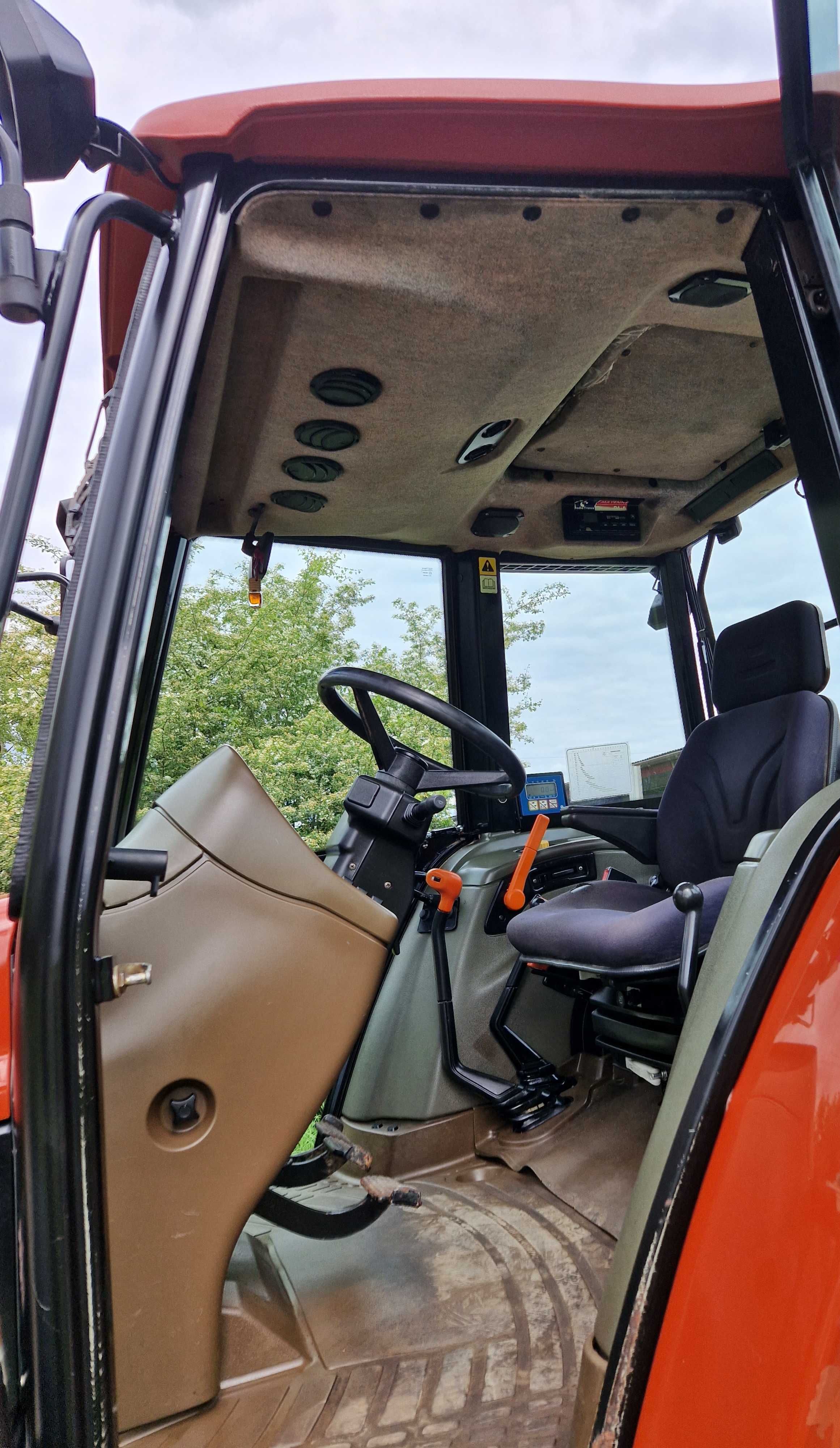 New Holland L95 . TL 95 TS