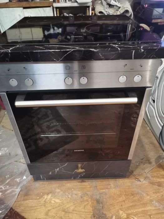 Продам індукційну електроплиту.