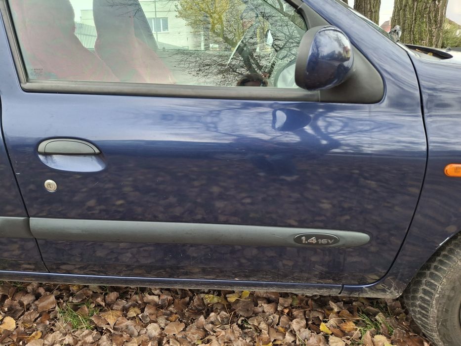 Sprzedam Renault Thalia 2002