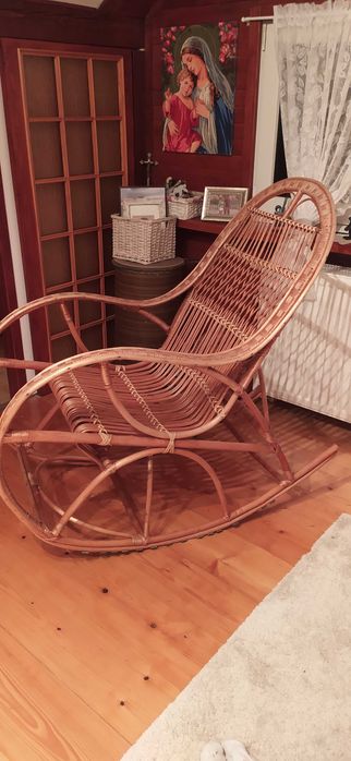 Fotel bujany ratanowy