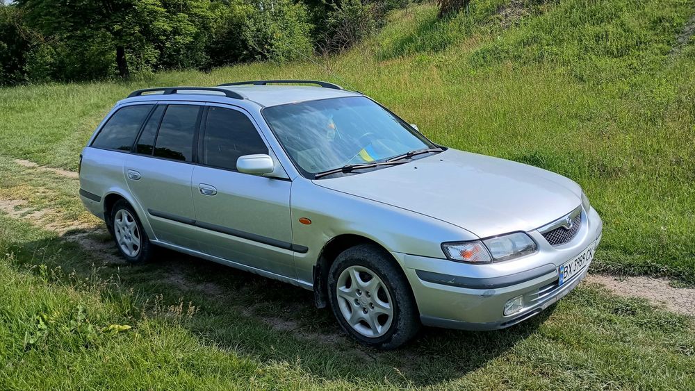 Мазда 626 Універсал 1998 рік