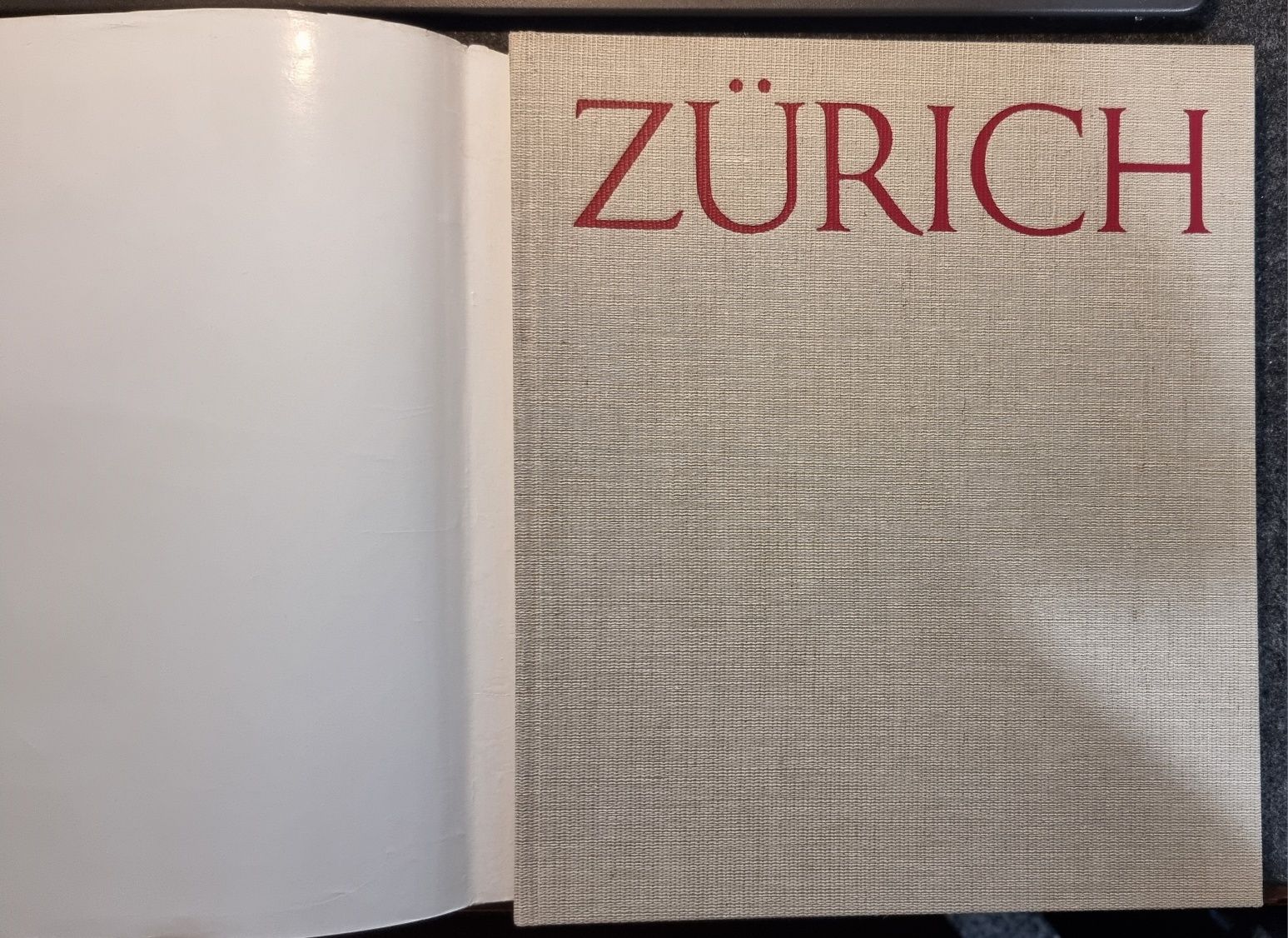 ZURICH Książka, album historia