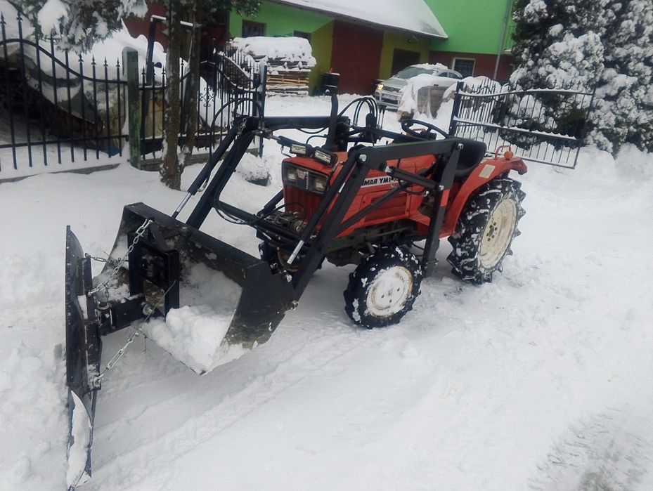 Minitraktor Yanmar YM1610D ładowacz czołowy