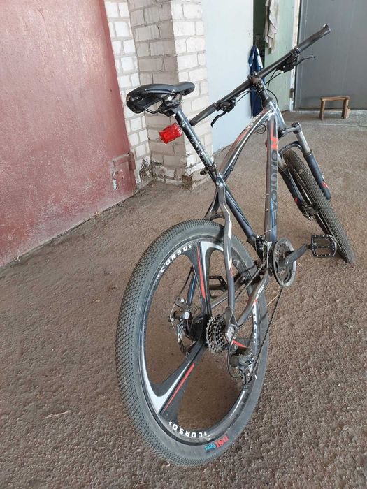 Продам велосипед з литими дисками