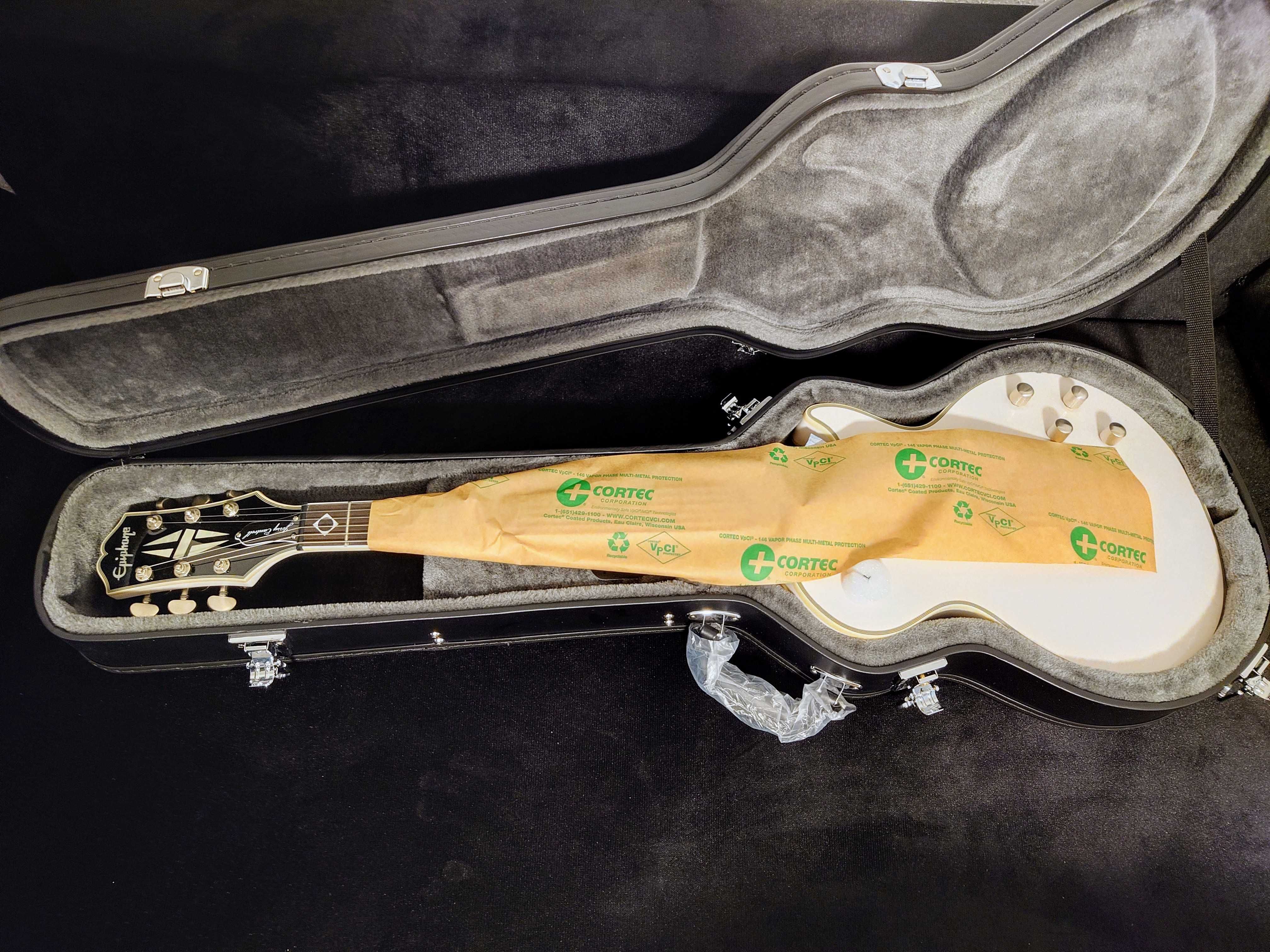Epiphone Prophecy Jerry Cantrell Les Paul Custom Bone White + Futerał