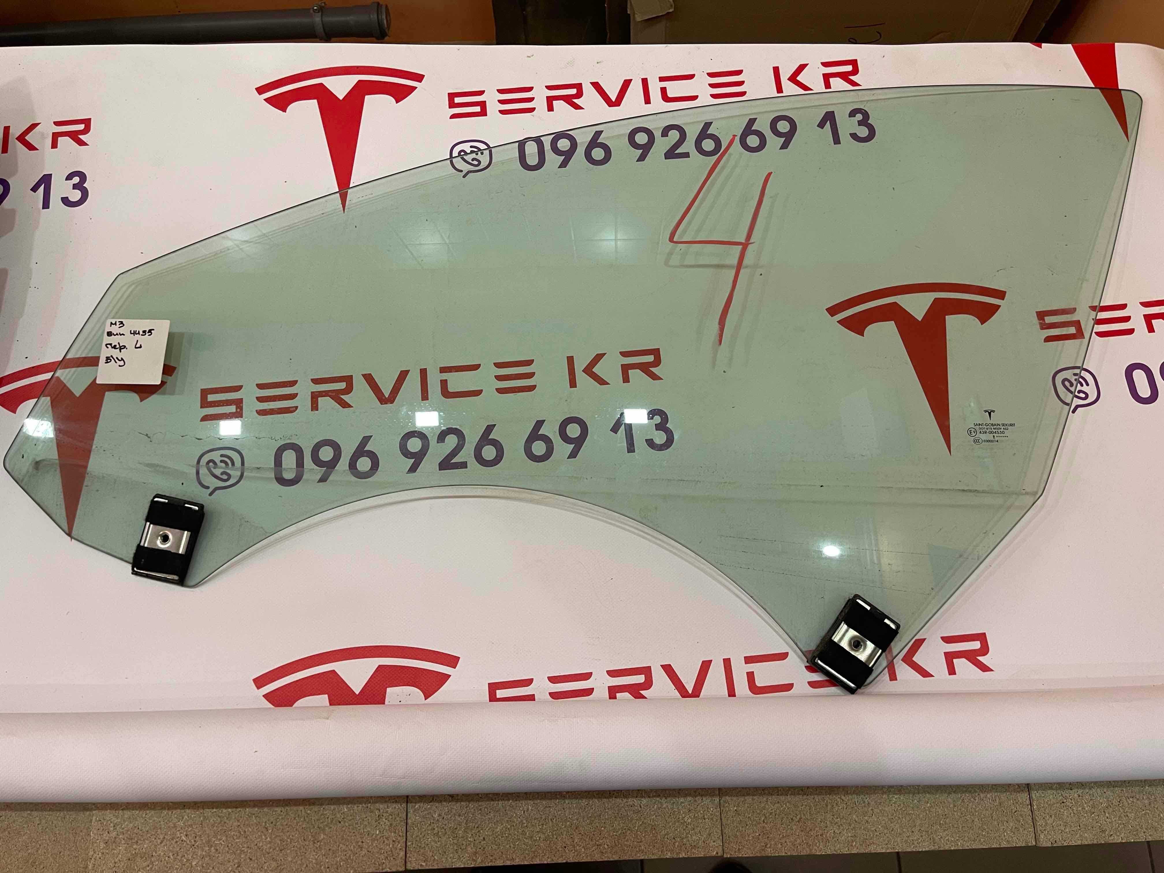 В продаже! Стекло переднее левое на Tesla Model 3 ( 2018-2020 )