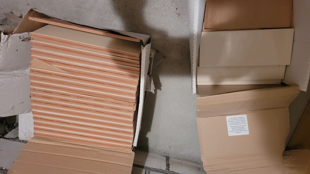 Płytka glazura ścienna 10x25 40 sztuk
