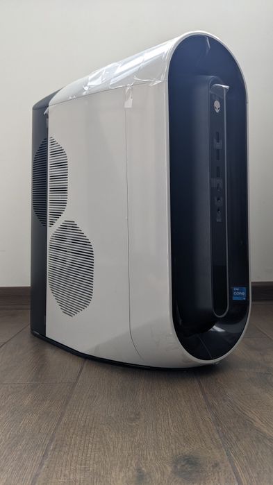 Alienware Aurora R12 | i5-11400f | RX6800 | 32 GB | 1TB