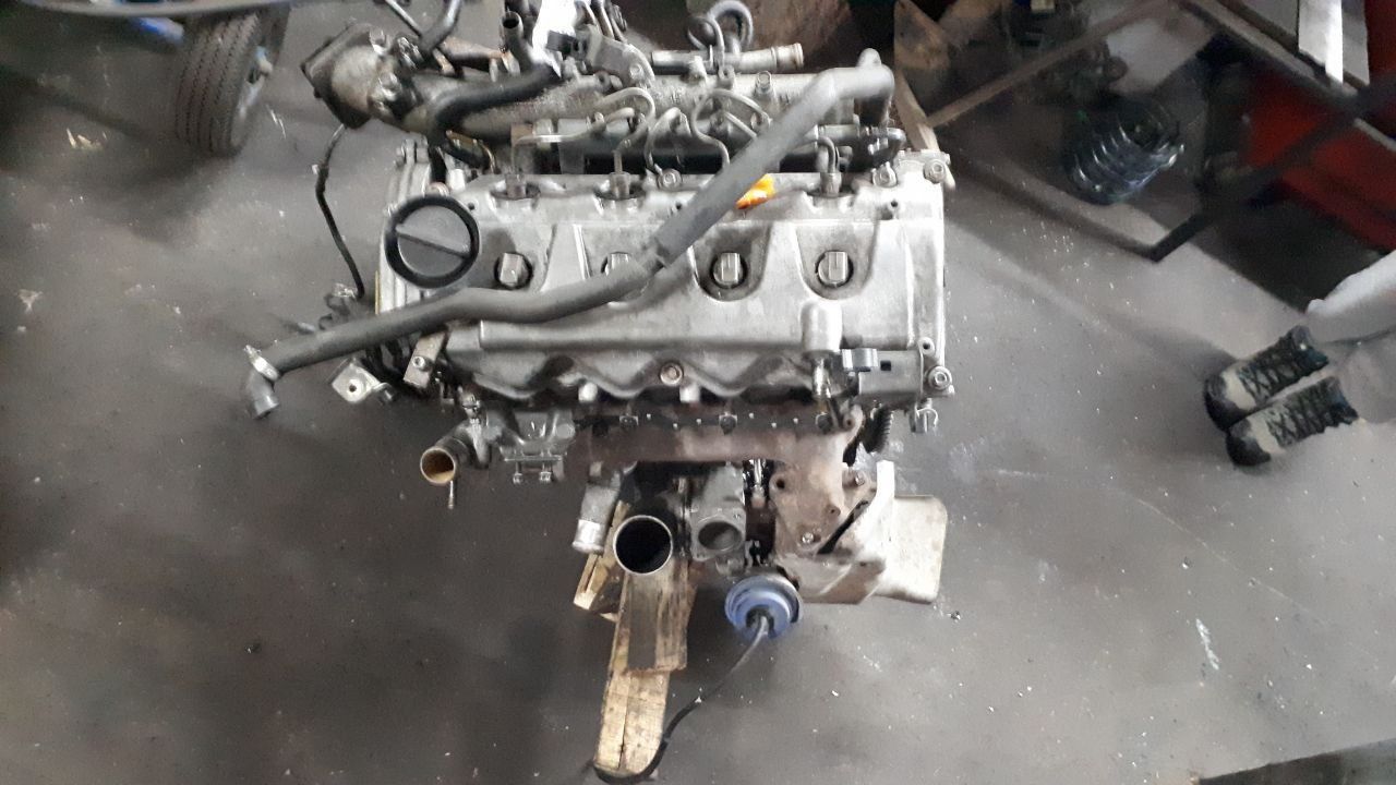 Двигатель Nissan Pathfinder R51 Ниссан Патфайндер Nissan Navara YD25