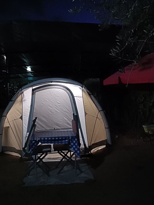 Tenda de campismo insuflável