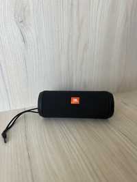 Портативна акустика колонка jbl