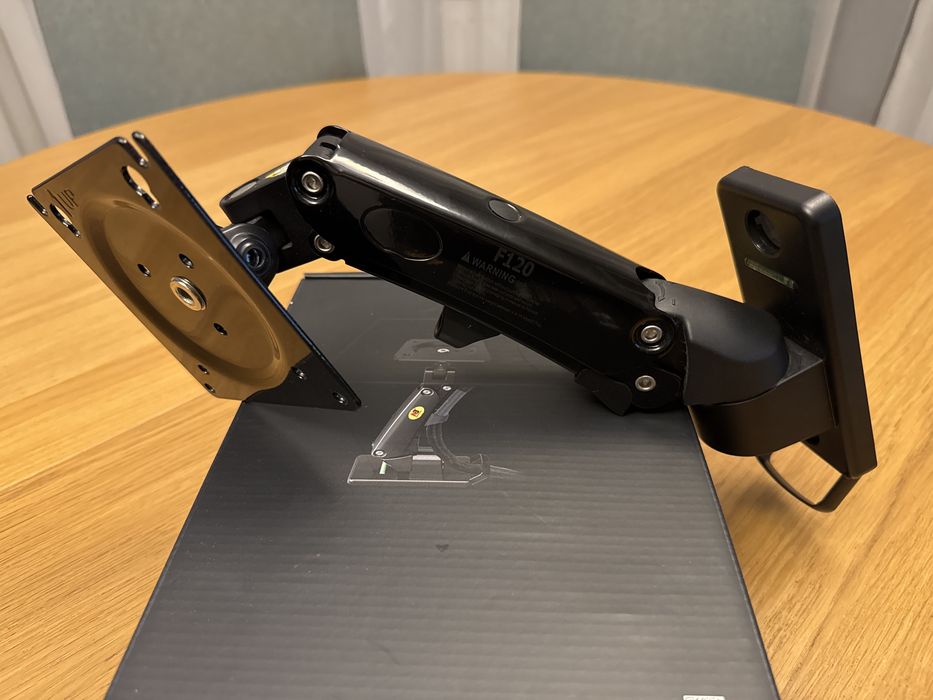 Uchwyt regulowany ba sprężynie gazowej 17-27 cali NORTH BAYOU