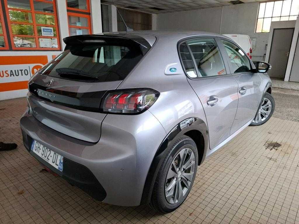Peugeot e-208 50kWh 136cv 2022