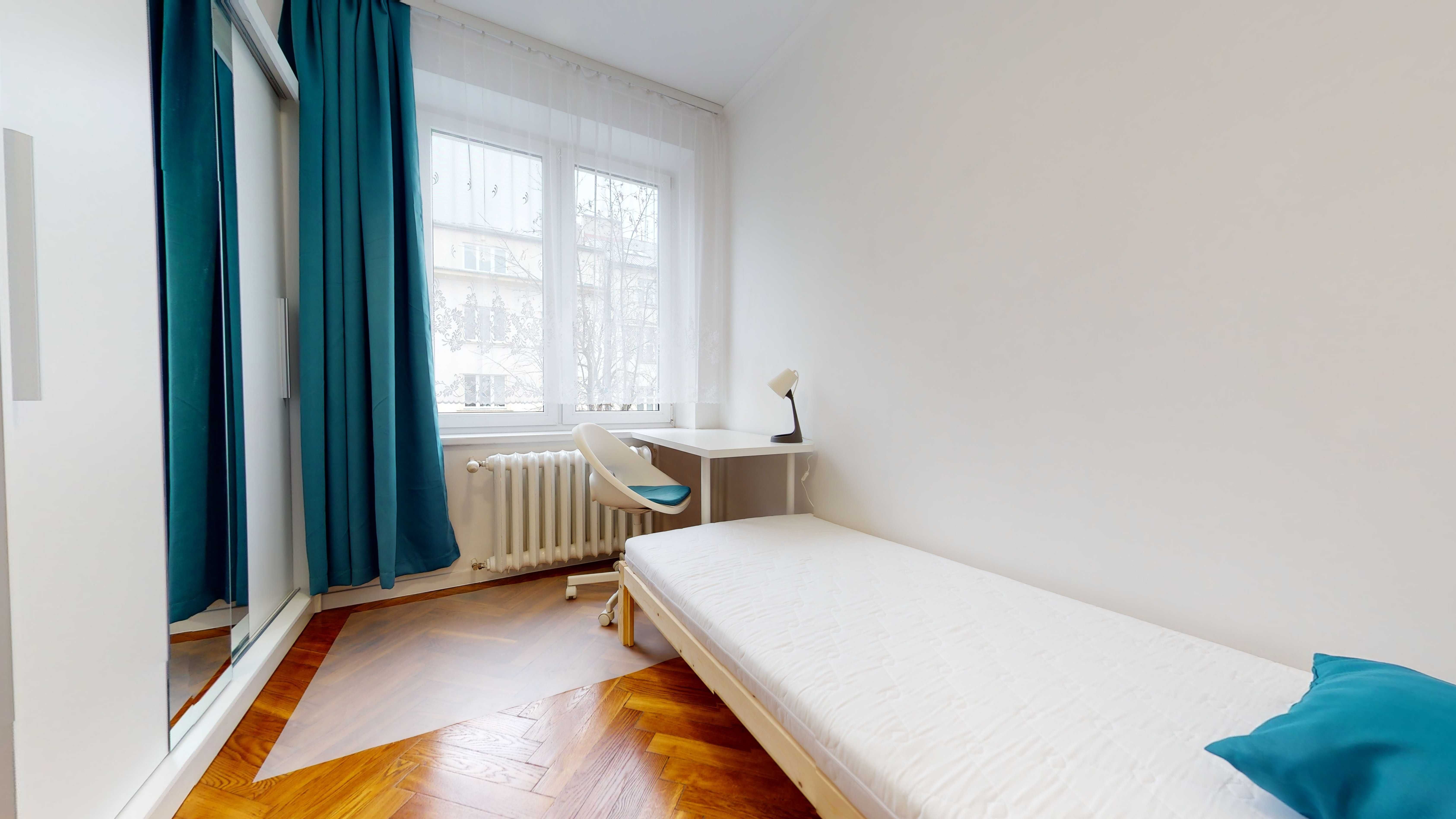 Pokój do wynajęcia; Kraków; Plac inwalidów, AGH; wolny od 1 sierpnia
