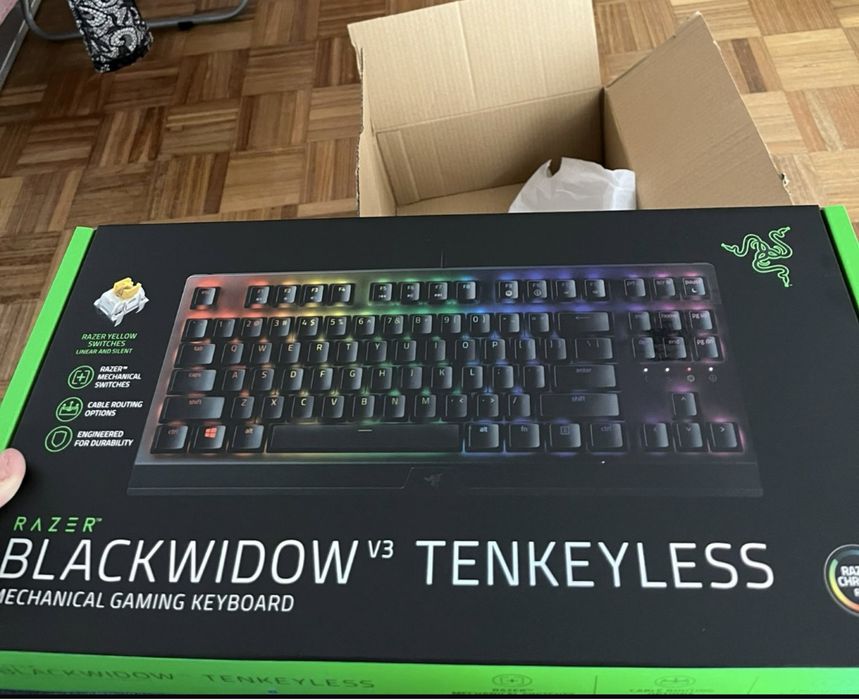 Razer Blackwidow v3 TKL (tenkeyless)