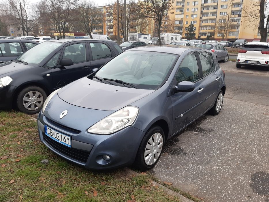 Renault Clio III 2009 1.2 75KM klimatyzacja
