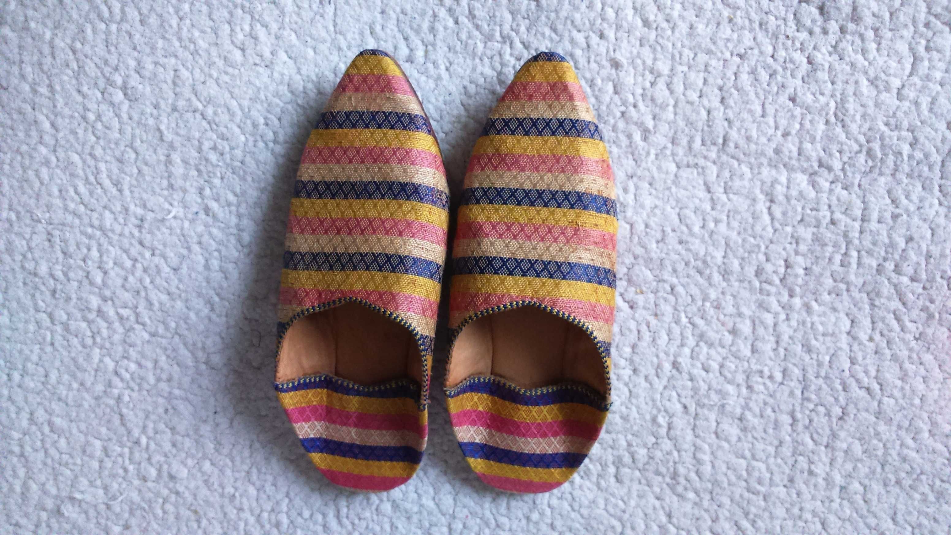 Шльопанці  мюлі шкіра / шовк Мароканські бабуші   KILIM Babouches
