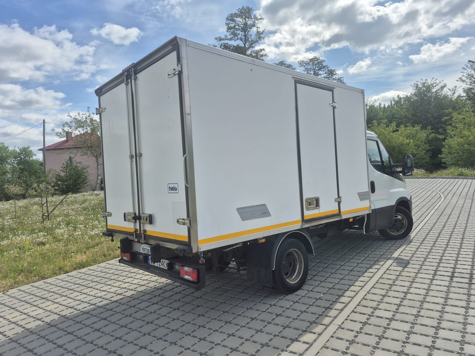 Iveco Daily 35c16 2.3 hpi  klima salon chłodnia rama wywrotka