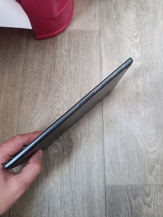 Планшет Samsung tab A T-510 3/64