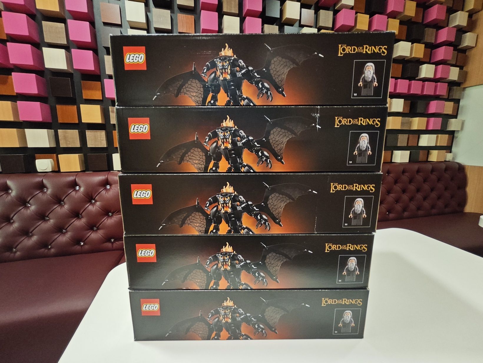 Конструктор LEGO ICONS 10367 Володар перснів Балроґ Книжковий куточок
