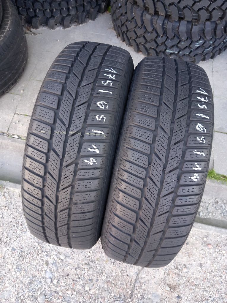 2x Opony Używane Całoroczne 175/65R14 Semperit