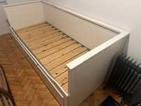 Cama IKEA corpo e meio com 3 gavetões