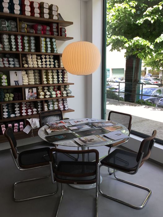 Mesa de Mármore Redonda - Tulipa  - Inspirada Eero Saarinen