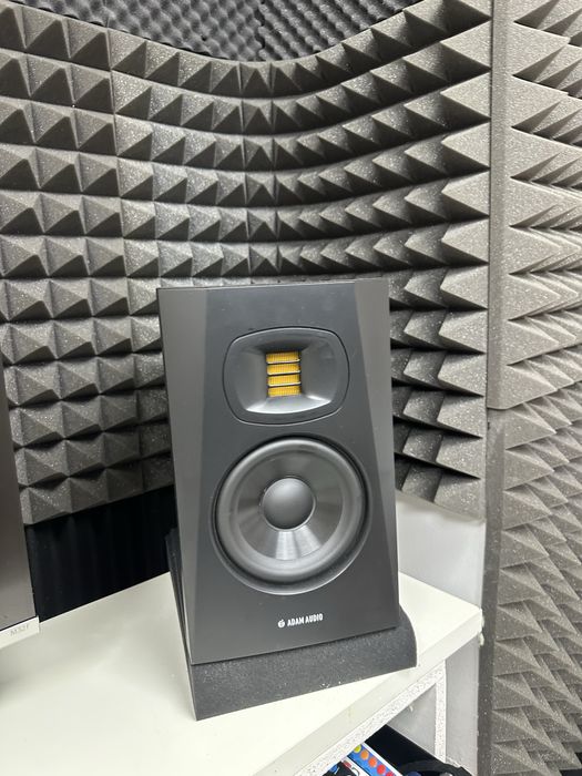 Minitores de audio adan 5