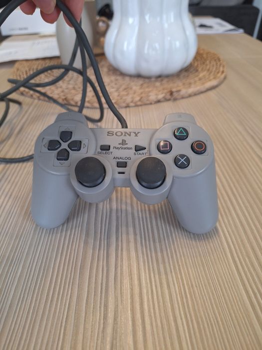 Konsola PlayStation 1