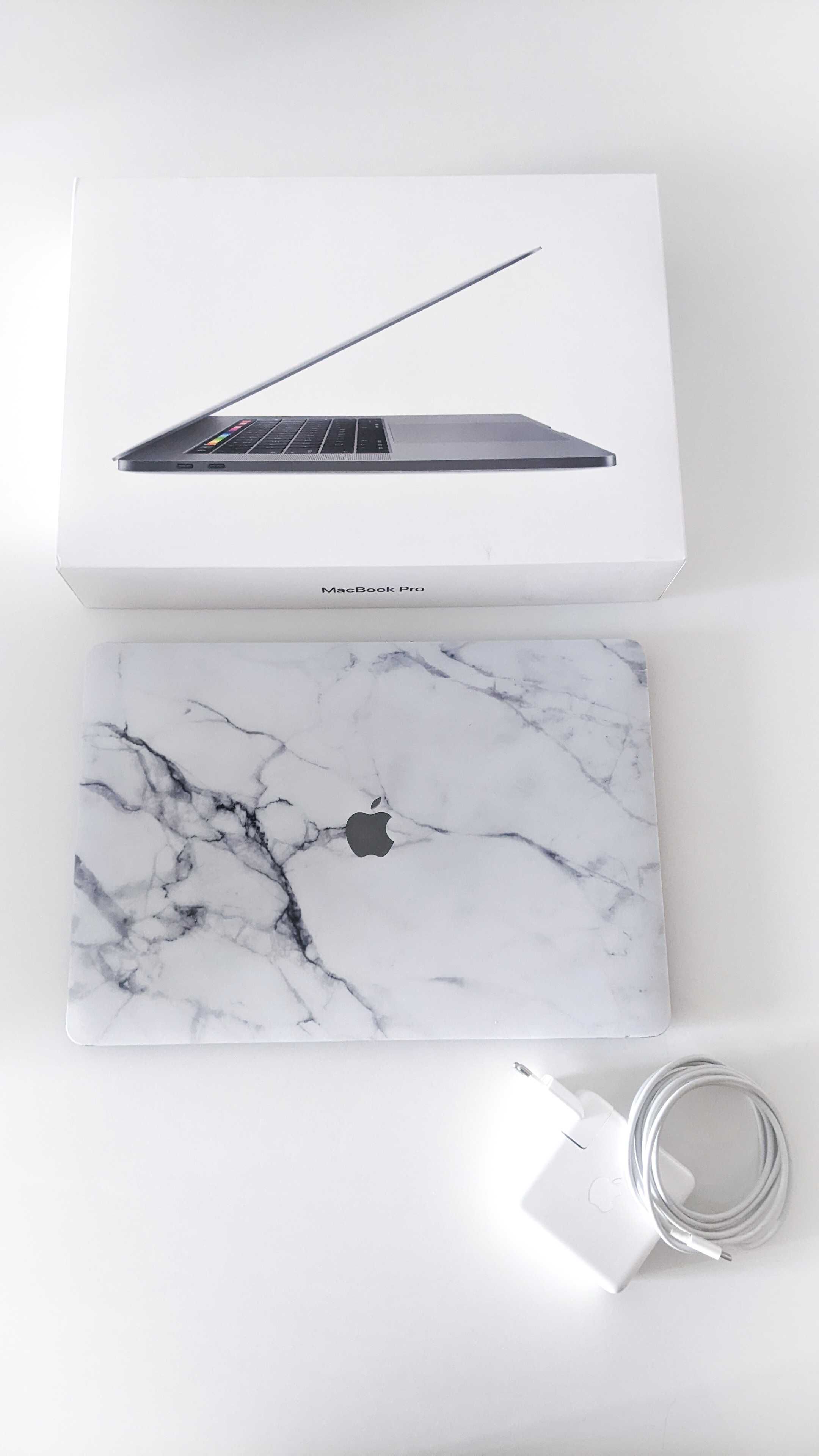 MacBook Pro 15 i7 32GB komplet + etui