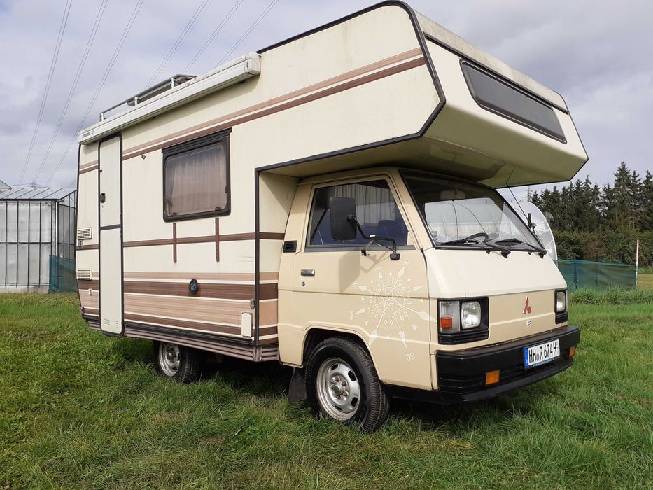 Kamperek Mitsubishi L300 1.6 benzyna z 1985r. Jako zabytek w Niemczech