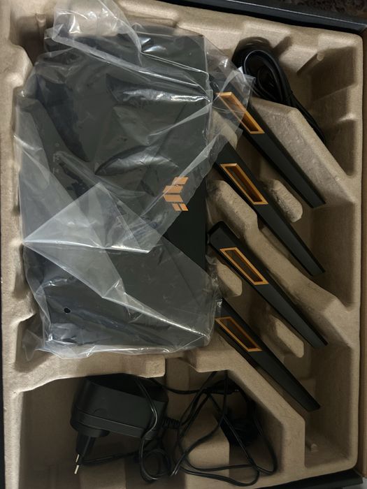 Роутер Asus TUF-AX4200