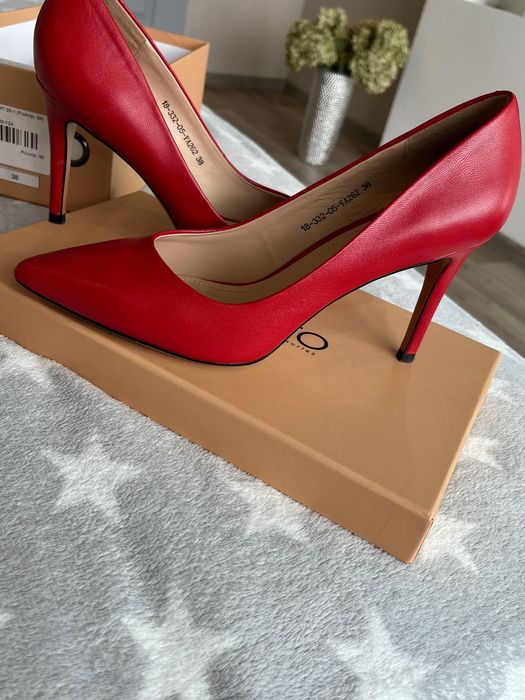 Туфли лодочки, новые