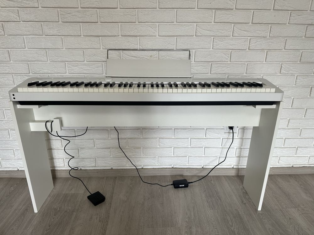 Фортепіано цифрове Casio PX-S1100 Білий