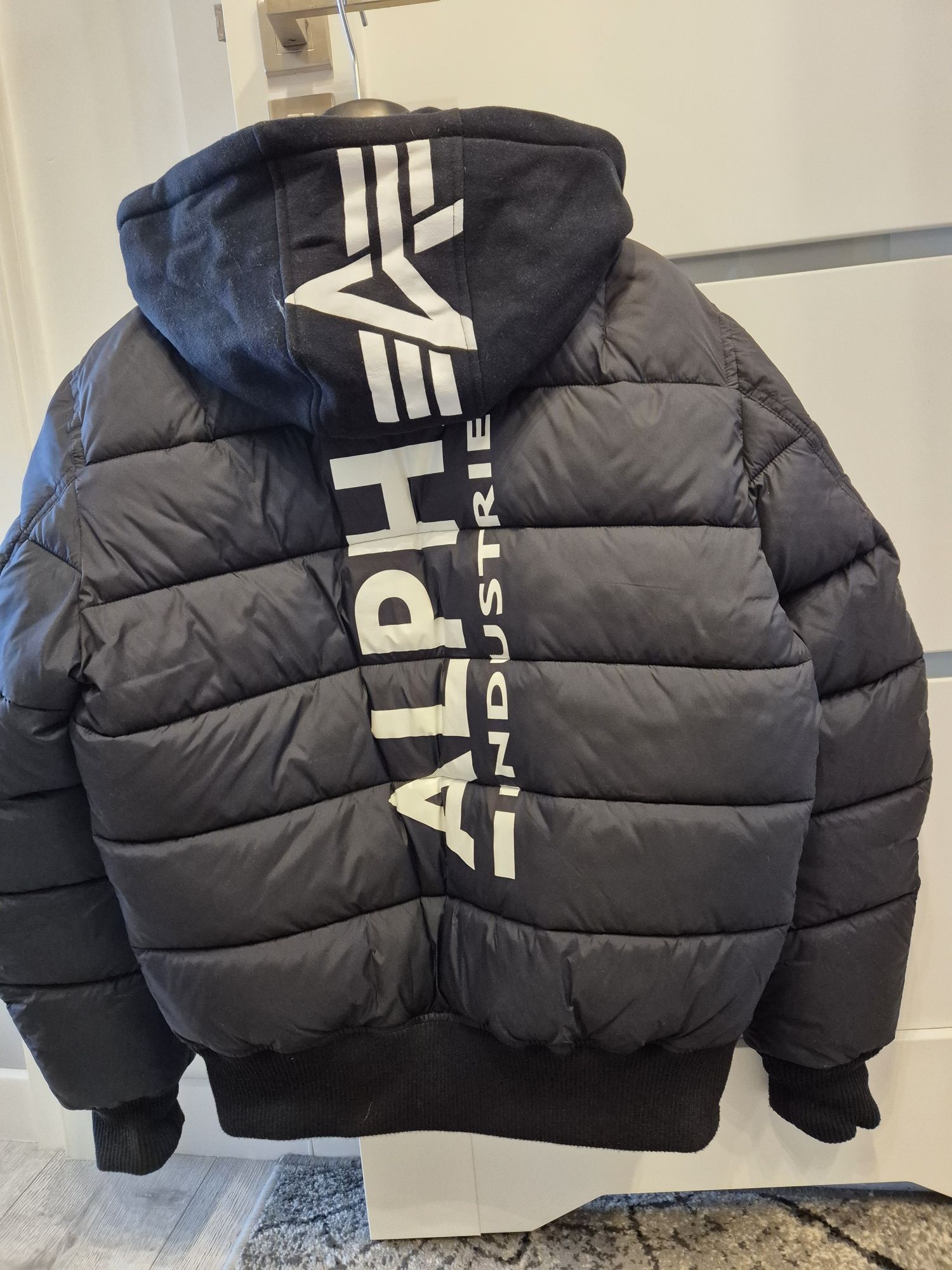 Kurtka zimowa Alpha industries L