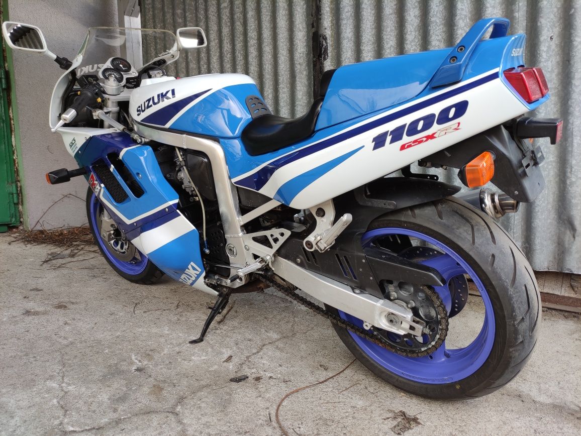 Suzuki GSX-R 1100 GV73C ostatni olejak bdb oryginalny RATY Transport