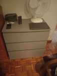 Cómoda/gaveteiro em bom uso