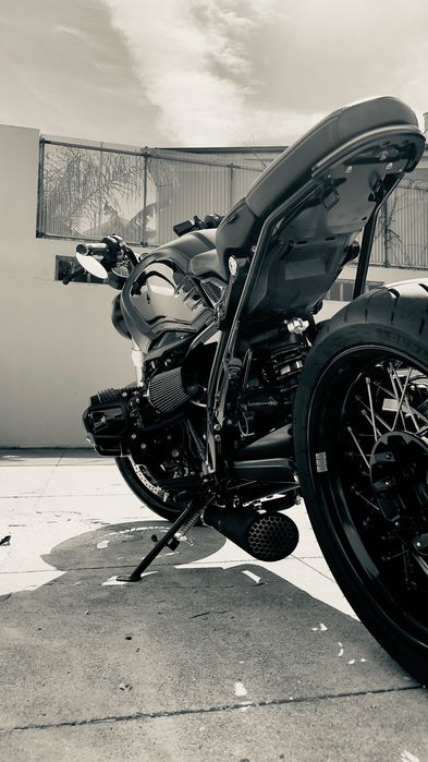 BMW RnineT 20.000km - como nova