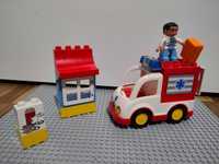 Sprzedam zestaw LEGO DUPLO Karetka 10527