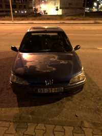 Peugeot 106.