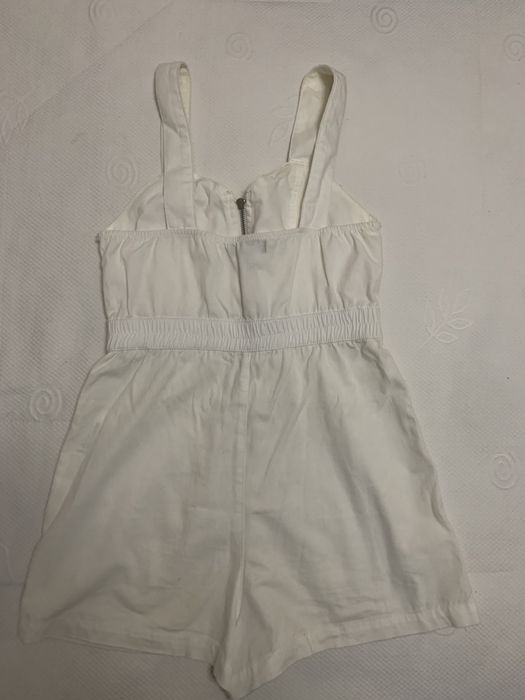 macacão branco bershka