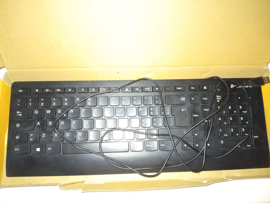 Клавіатура Lenovo