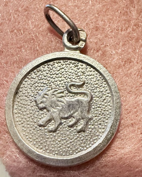 Medalha para fio com signo