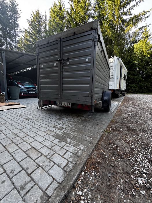 Przyczepa ciężarowa zabudowana , furgon, cargo