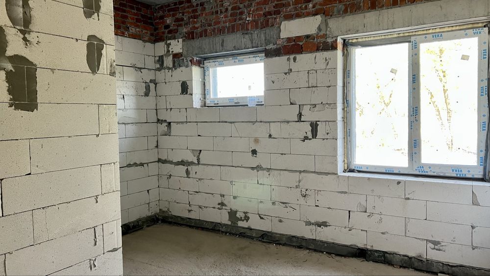 Продам дом , котедж 215 м.  в Харькове коттеджном городке Рай-Еленовка