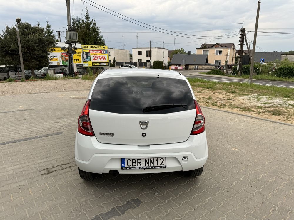 Dacia Sandero 1.2 75KM z Niemiec / LPG / Klimatyzacja