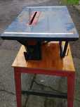 Pila stolowa super stan