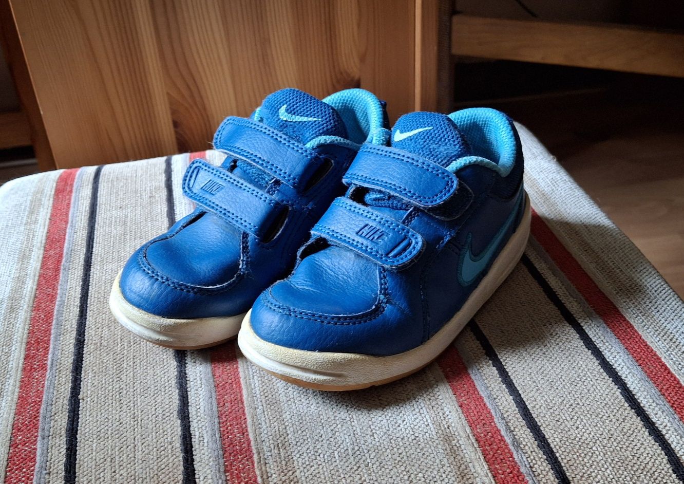 Buty dla dziecka Nike skórzane  niebieskie uniesex rozmiar 26