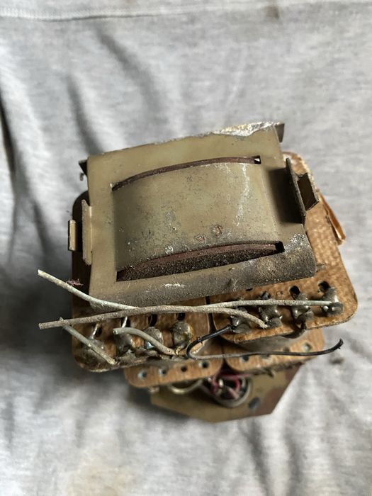 Мідна катушка від радіо